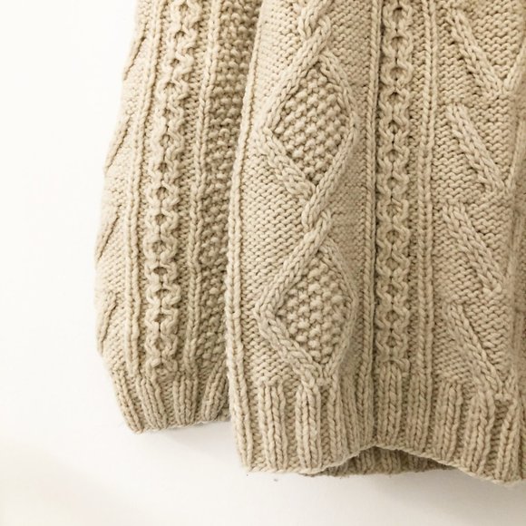 Vintage Aran Fisherman Cable Knit Celtic Sweater - Picture 4 of 6